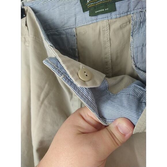 Eddie Bauer Vashon Fit Tan Wide Leg Pocket Zip Slit Capri Pant Size 40" Waist - Picture 8 of 12